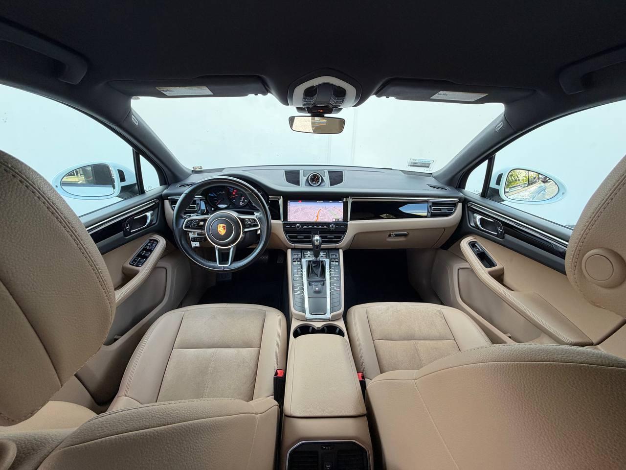 Porsche Macan Base 2020