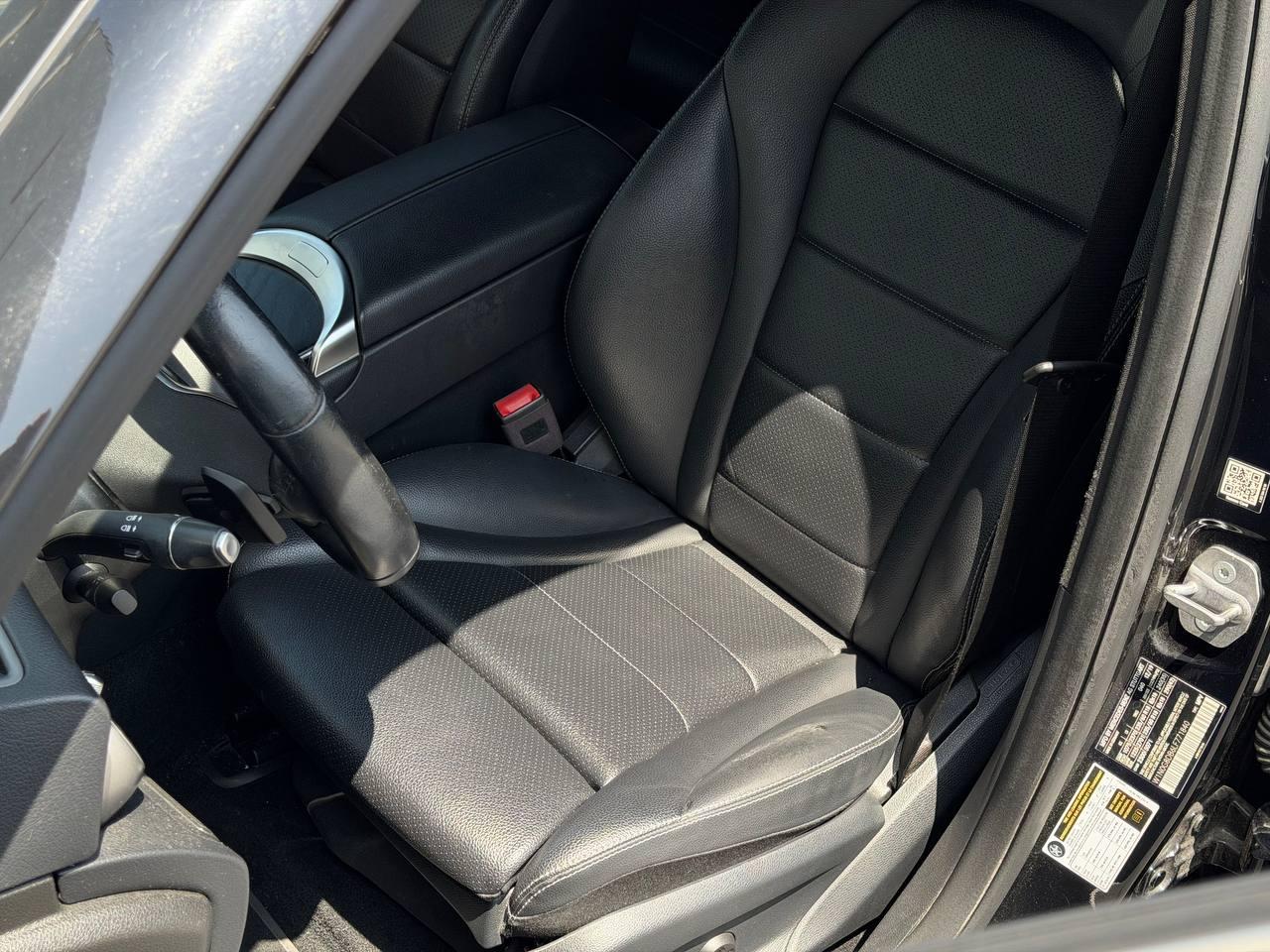Mercedes-Benz GLC-Class GLC300 2020