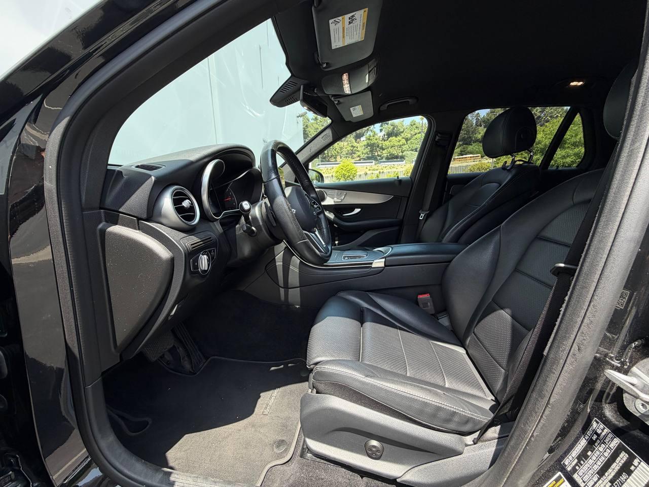 Mercedes-Benz GLC-Class GLC300 2020