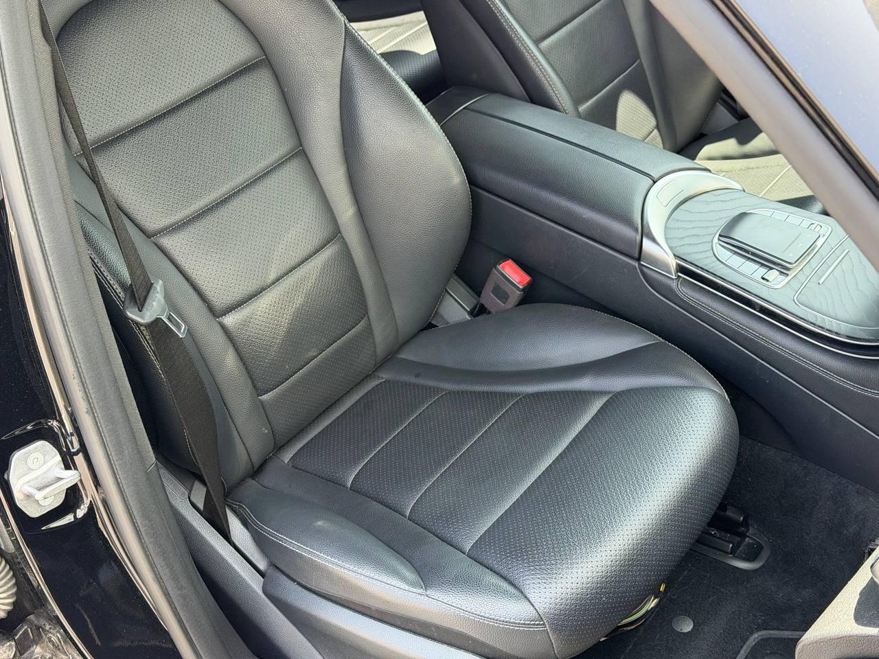 Mercedes-Benz GLC-Class GLC300 2020