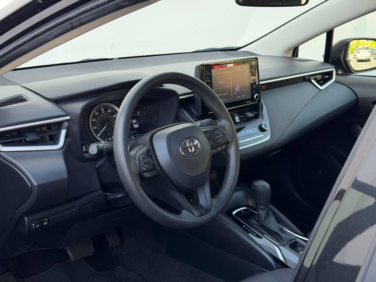 Toyota Corolla LE 2022