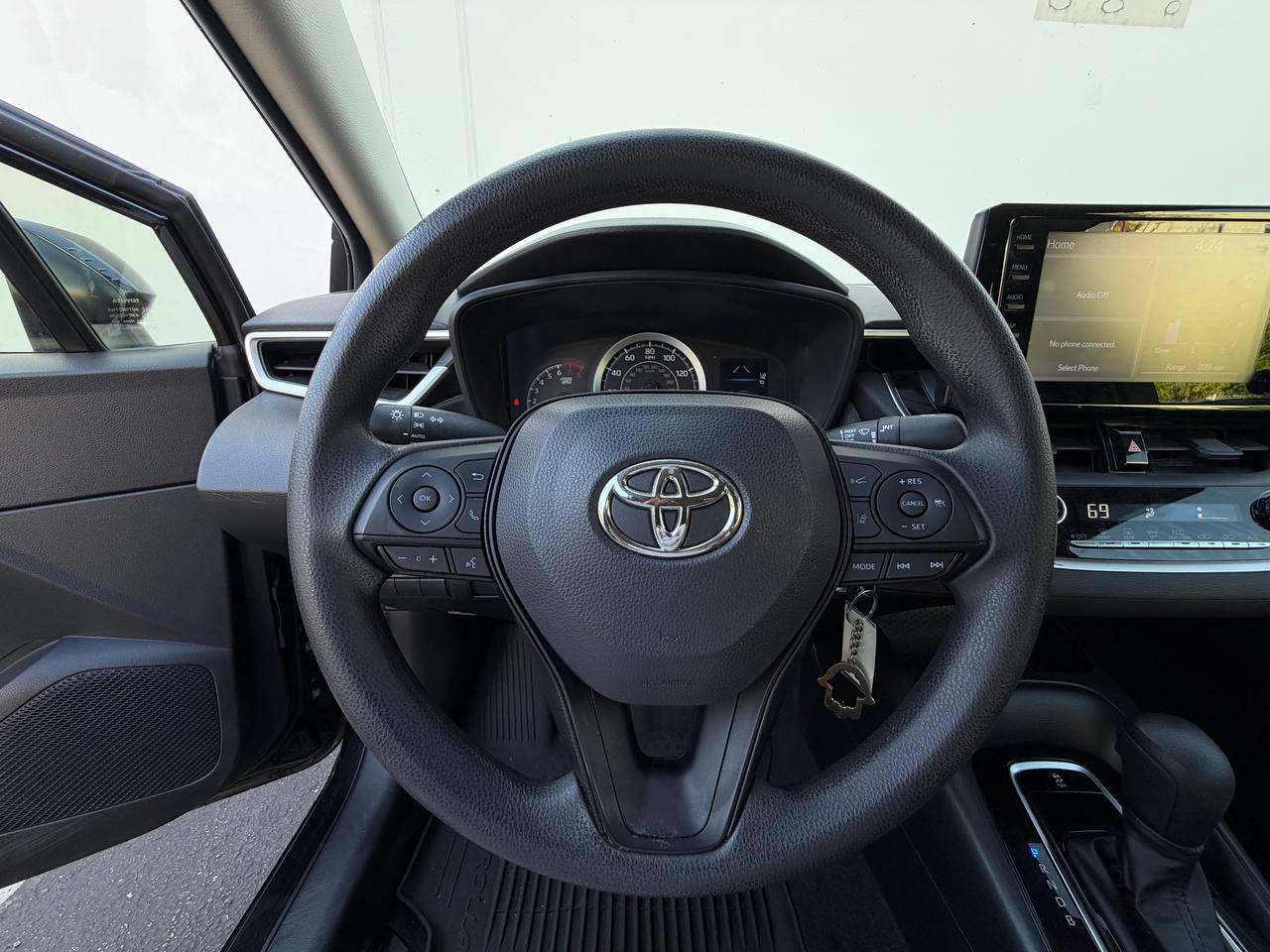 Toyota Corolla LE 2022