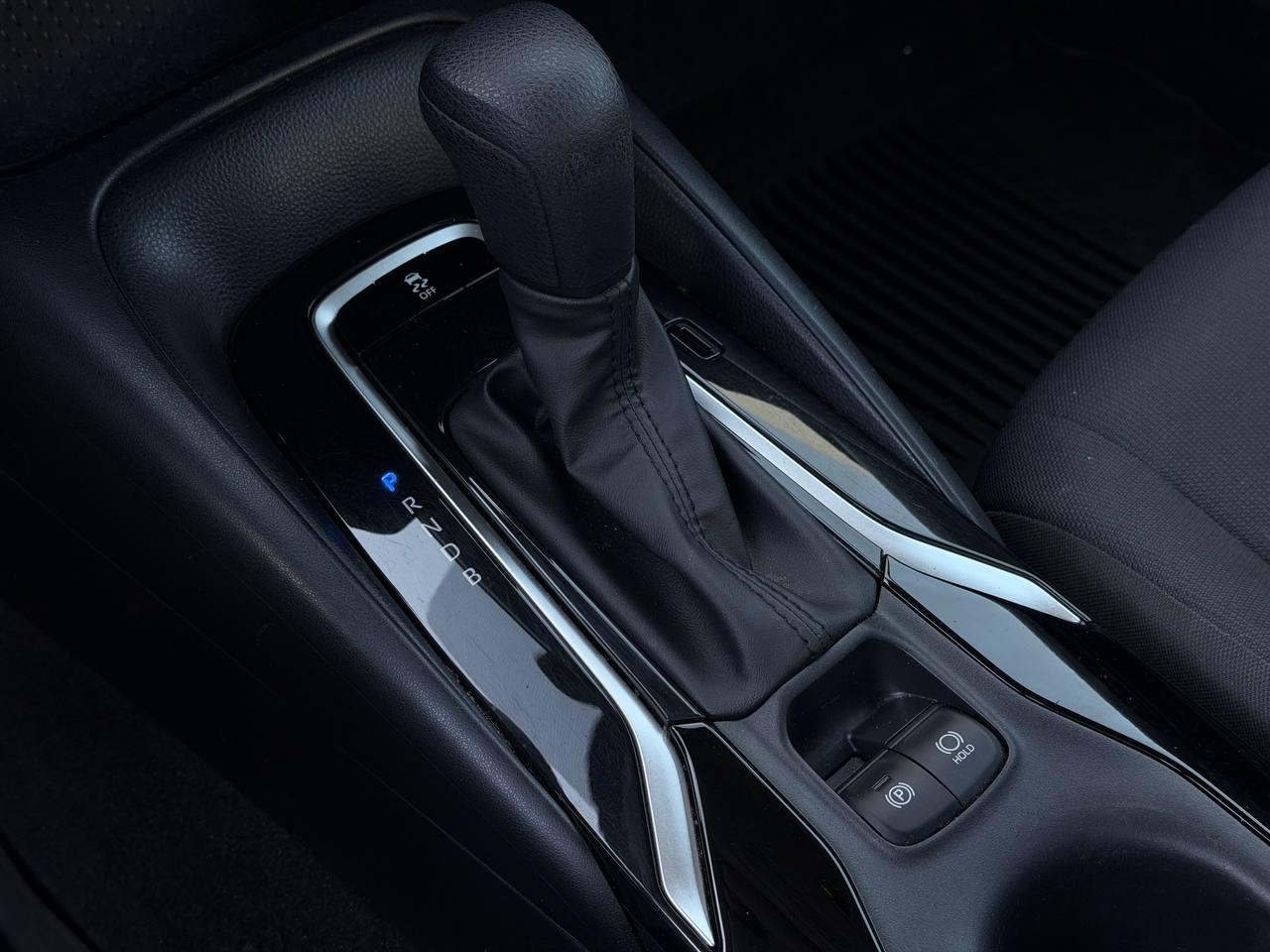 Toyota Corolla LE 2022