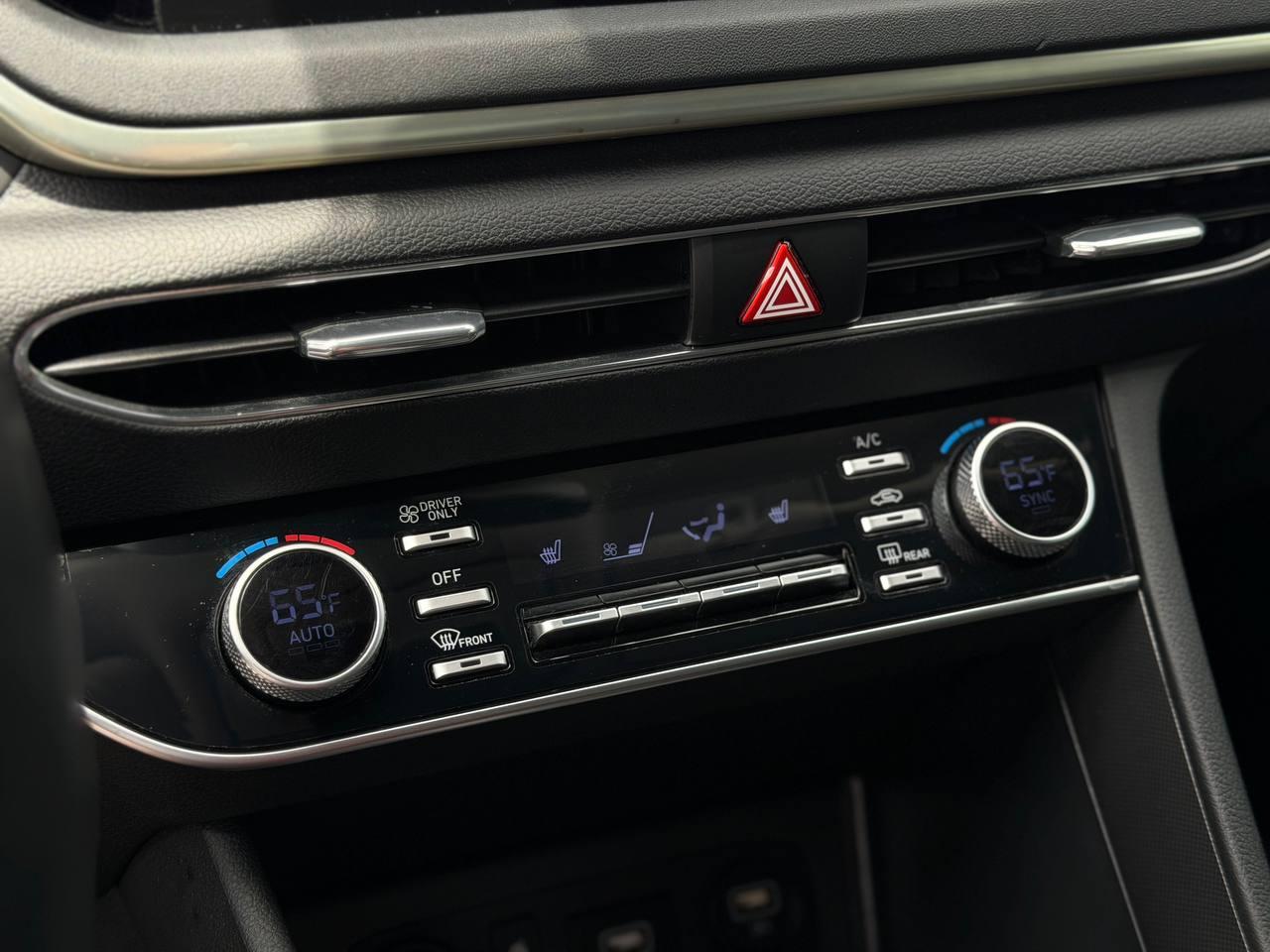 Hyundai Sonata Hybrid SEL 2023