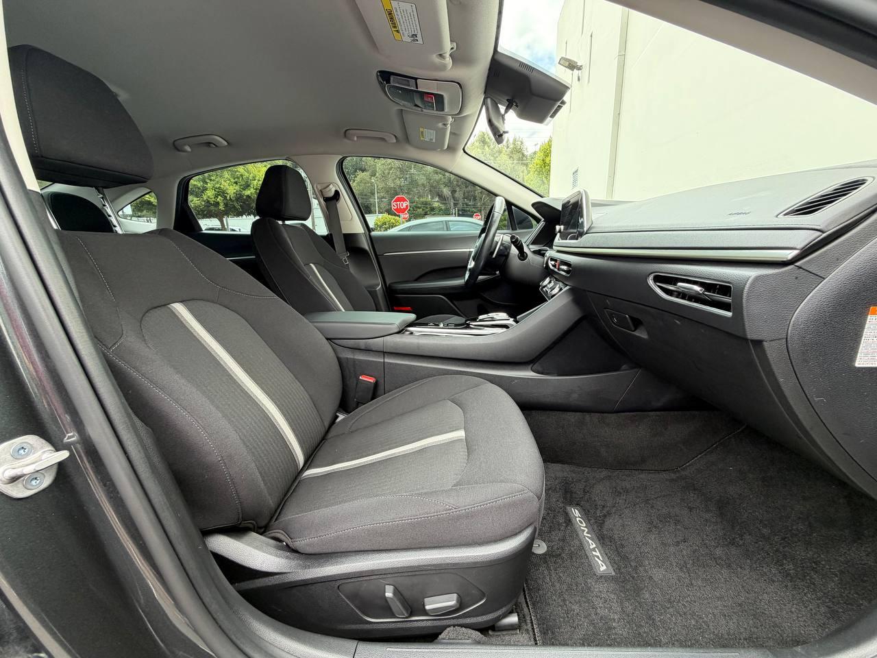 Hyundai Sonata Hybrid SEL 2023
