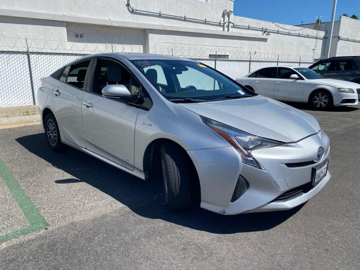 Toyota Prius Two Eco 2016