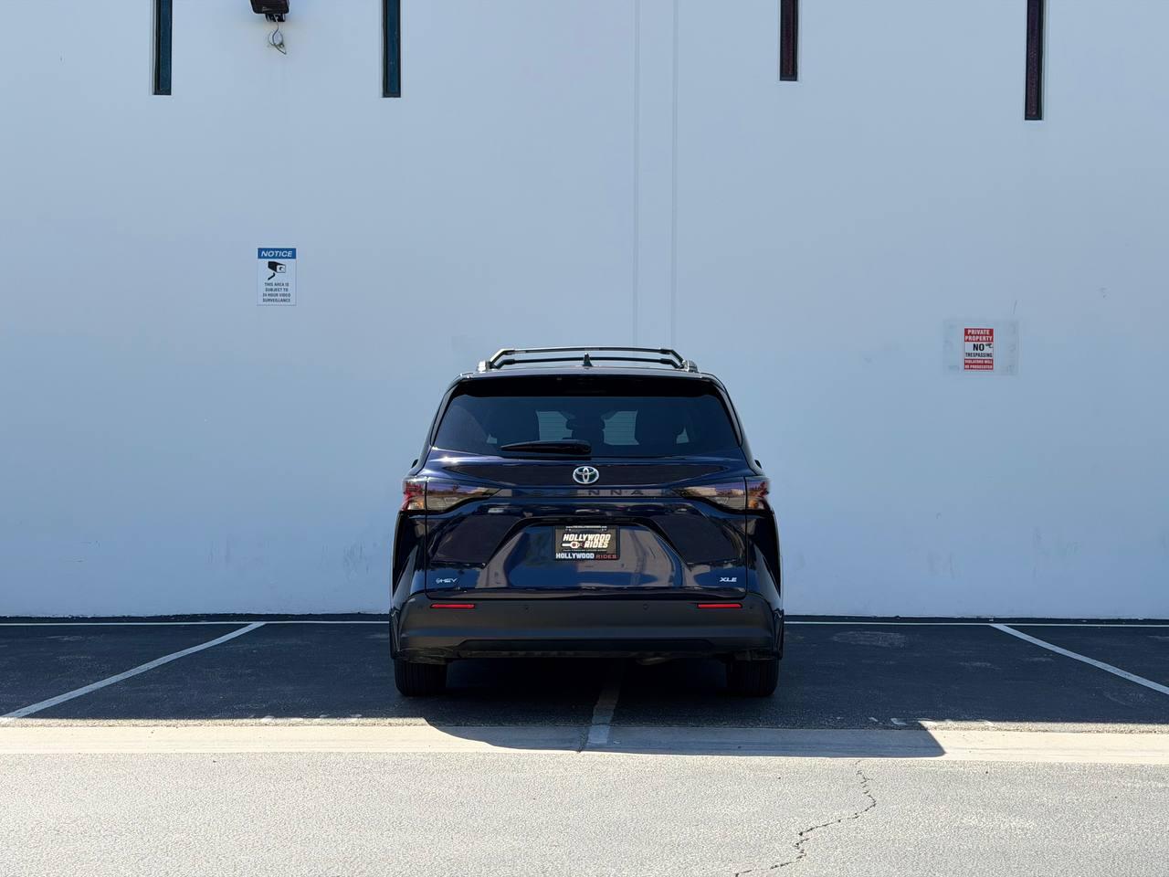 Toyota Sienna XLE 7-Passenger 2025