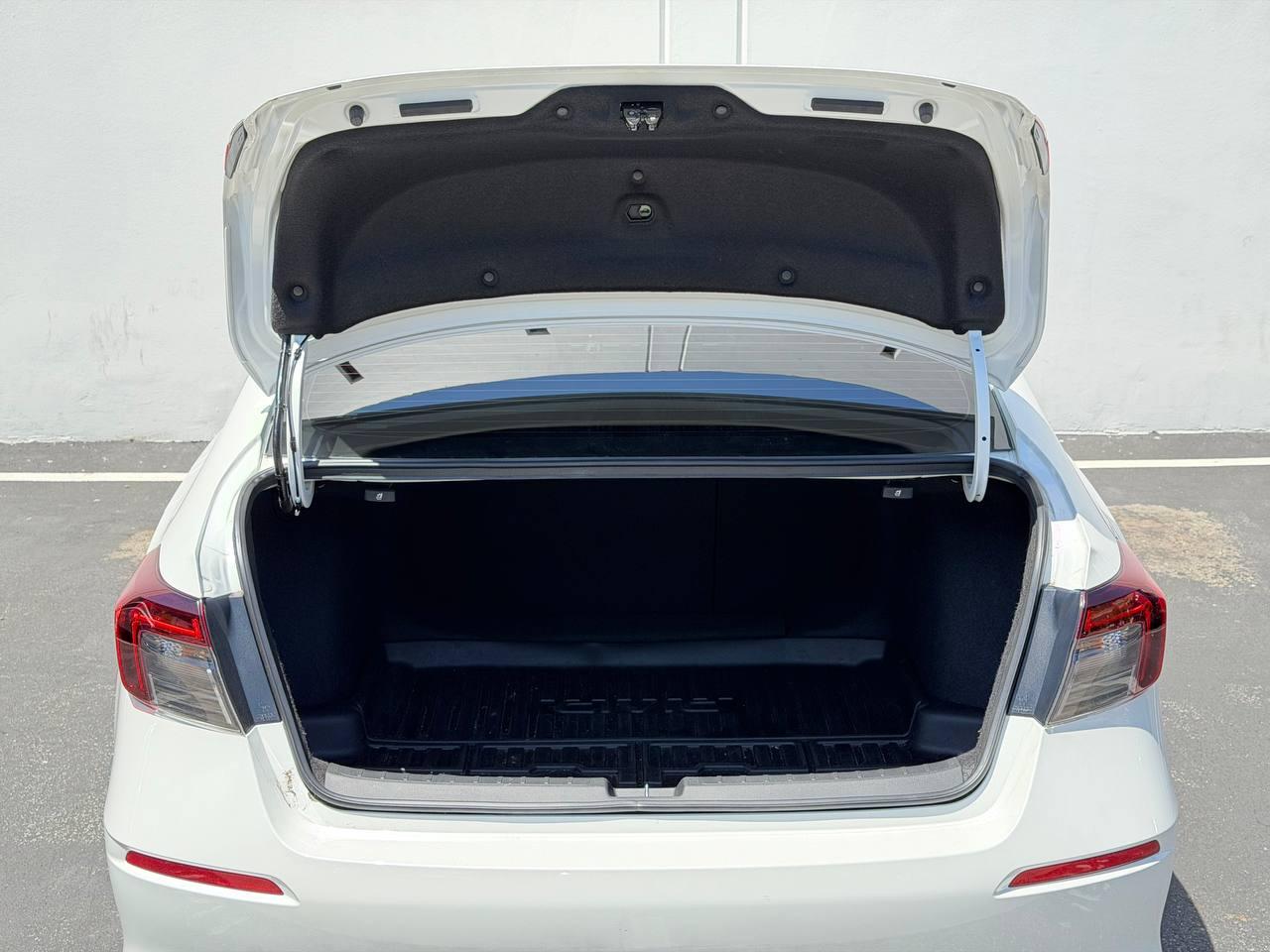 Honda Civic  2025