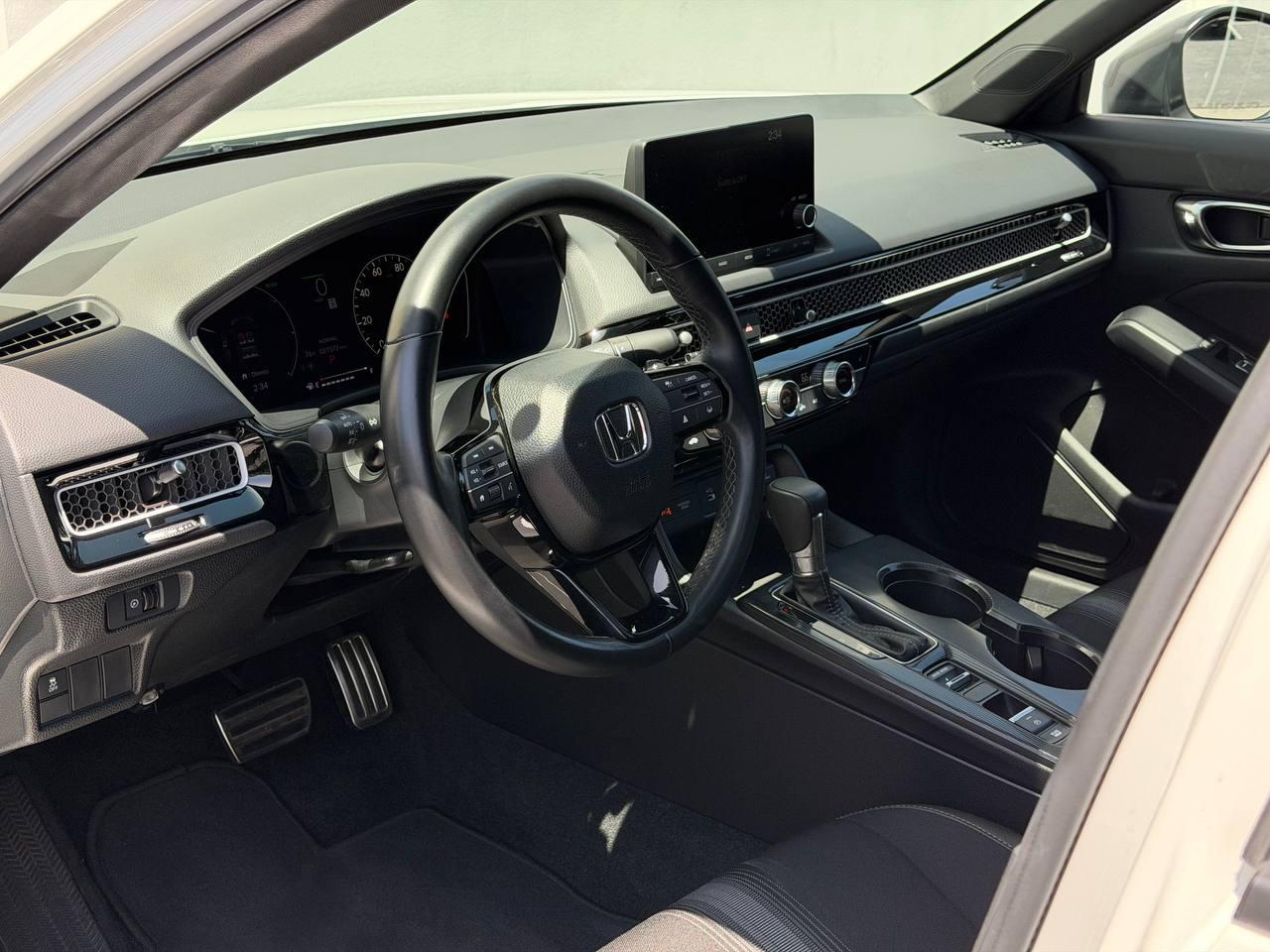 Honda Civic  2025
