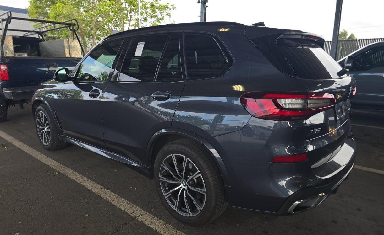 BMW X5 xDrive40i 2021