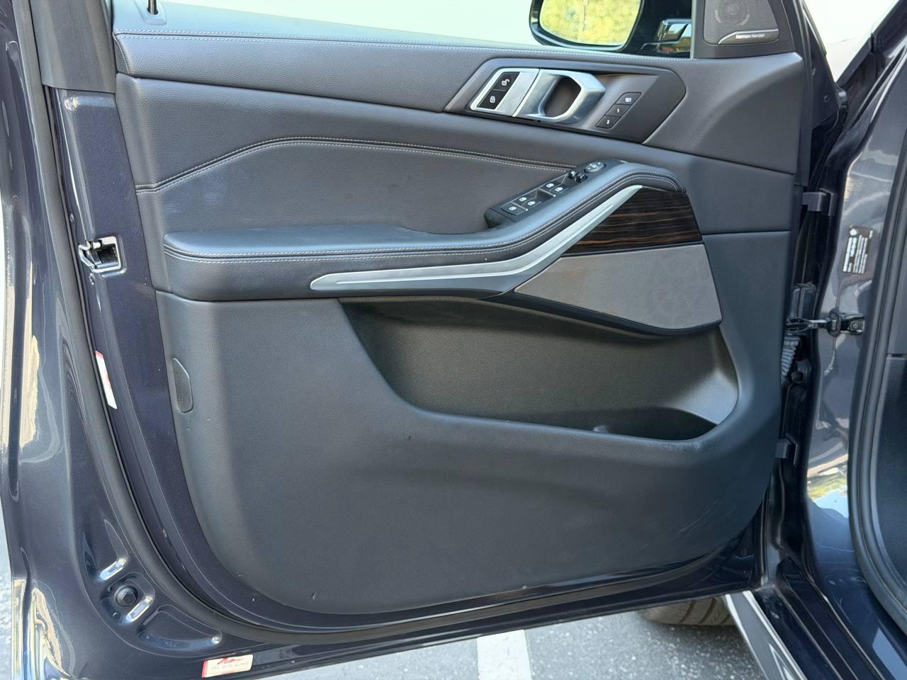 BMW X5 xDrive40i 2021