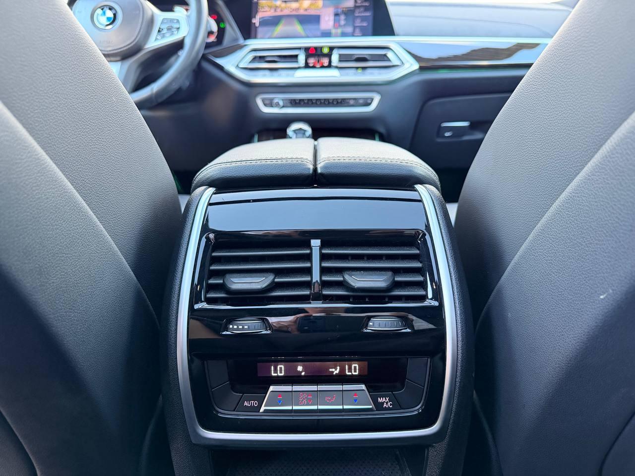 BMW X5 xDrive40i 2021