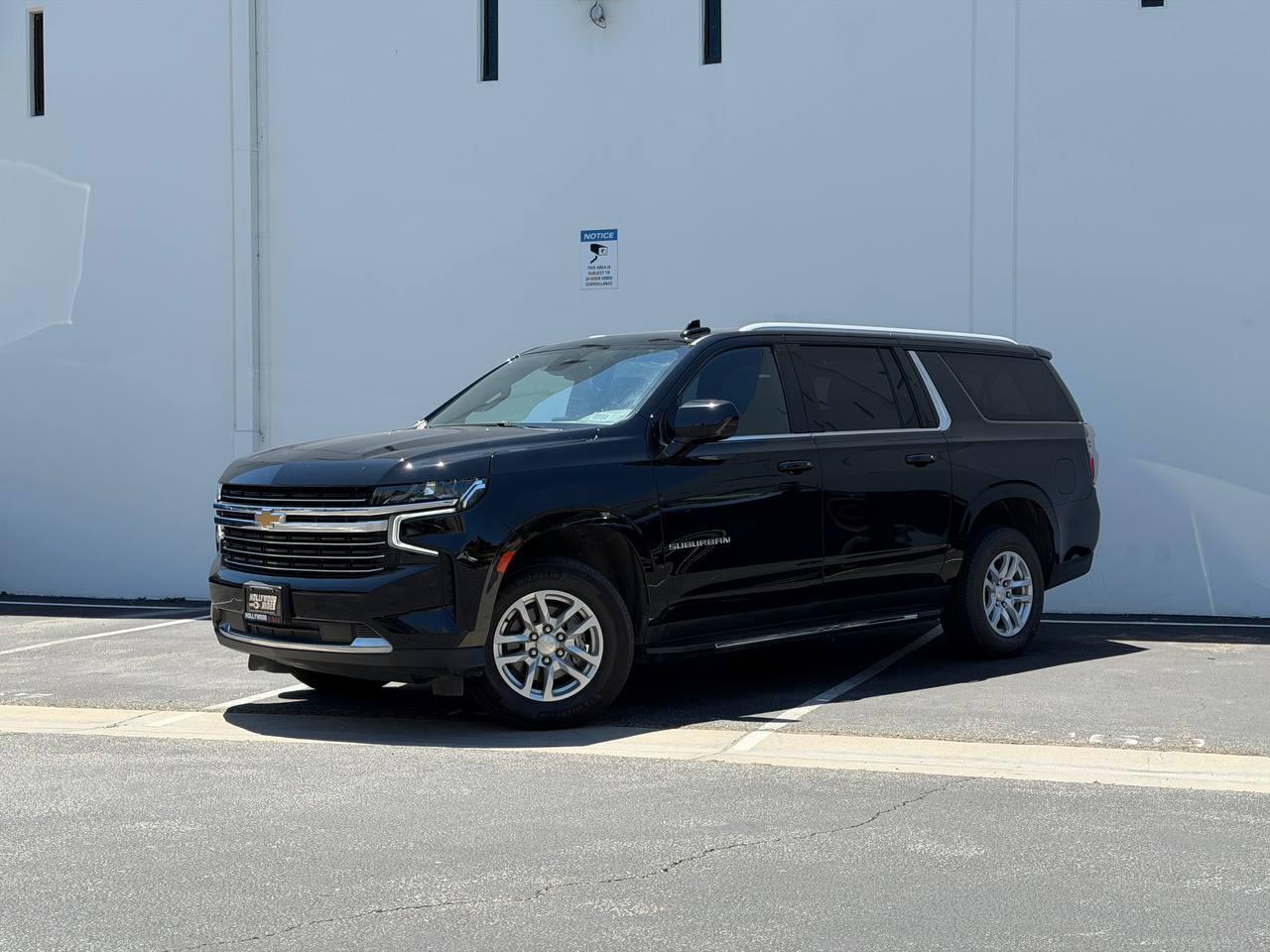 Chevrolet Suburban LT 4WD 2023