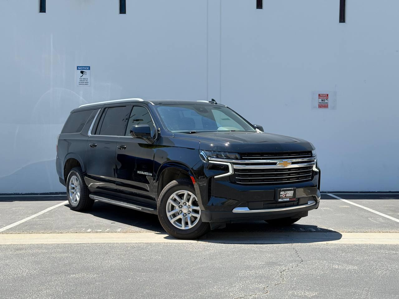Chevrolet Suburban LT 4WD 2023