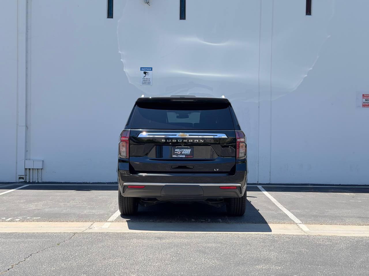 Chevrolet Suburban LT 4WD 2023