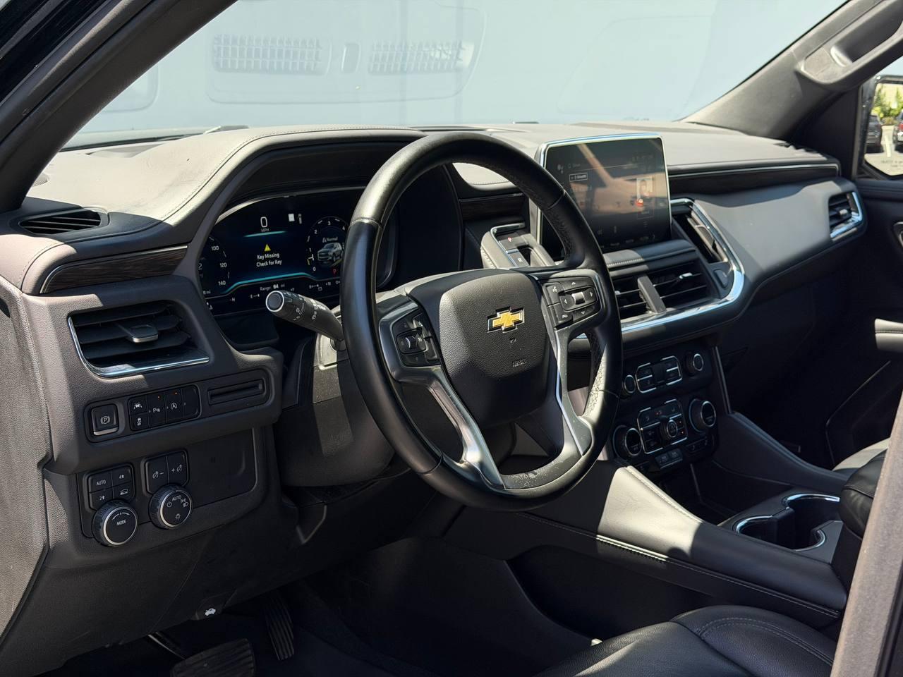 Chevrolet Suburban LT 4WD 2023