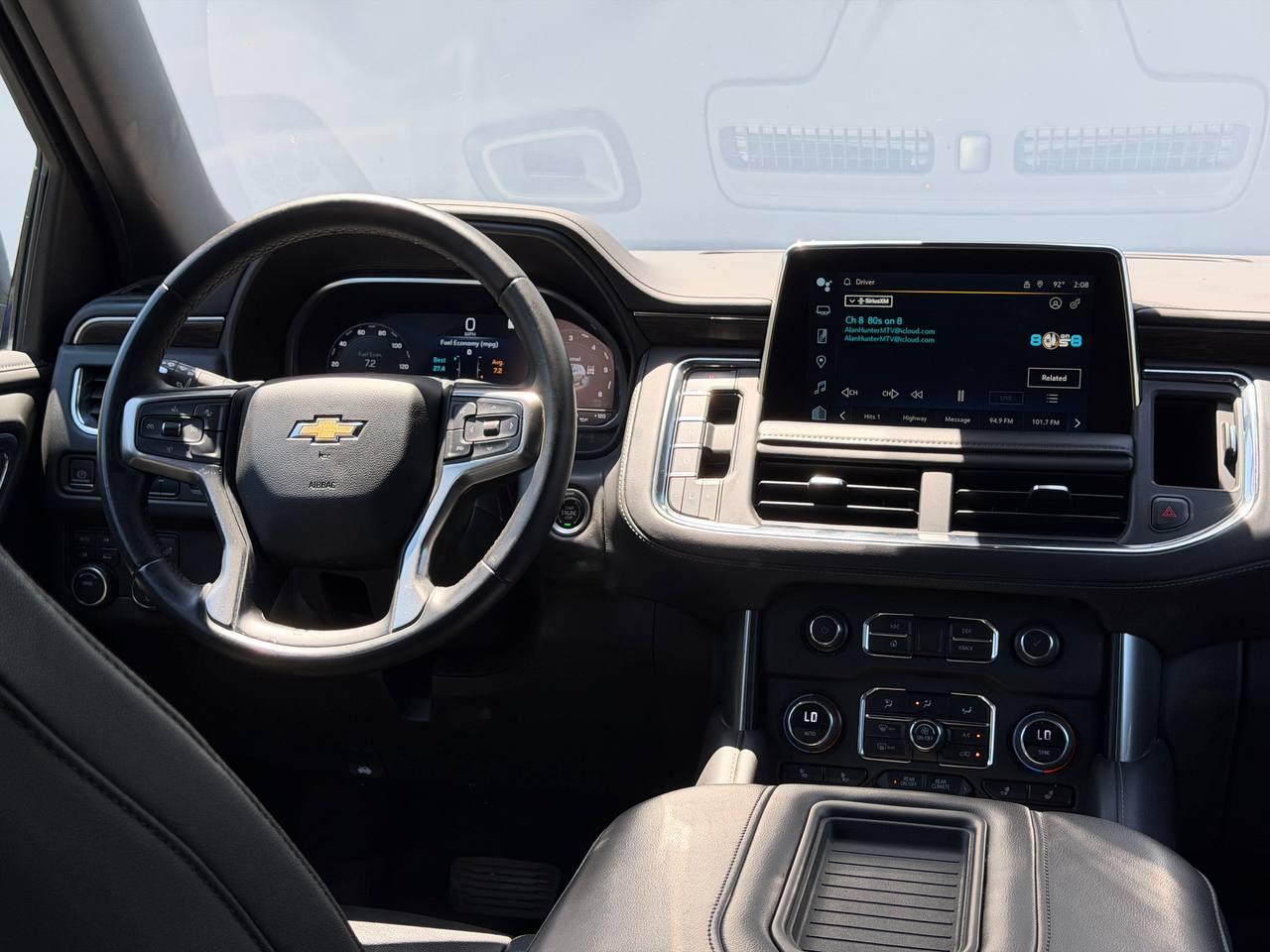 Chevrolet Suburban LT 4WD 2023