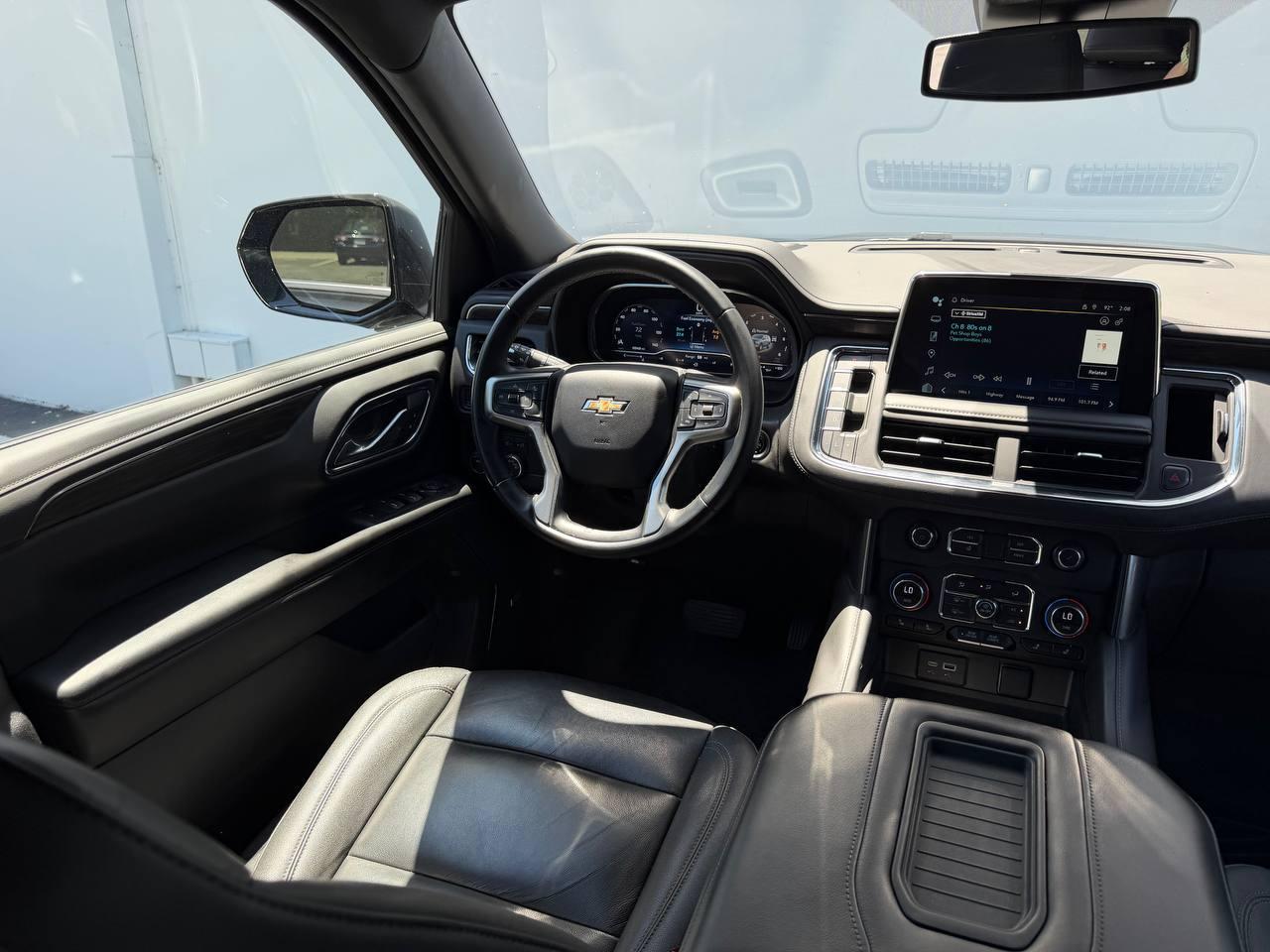 Chevrolet Suburban LT 4WD 2023