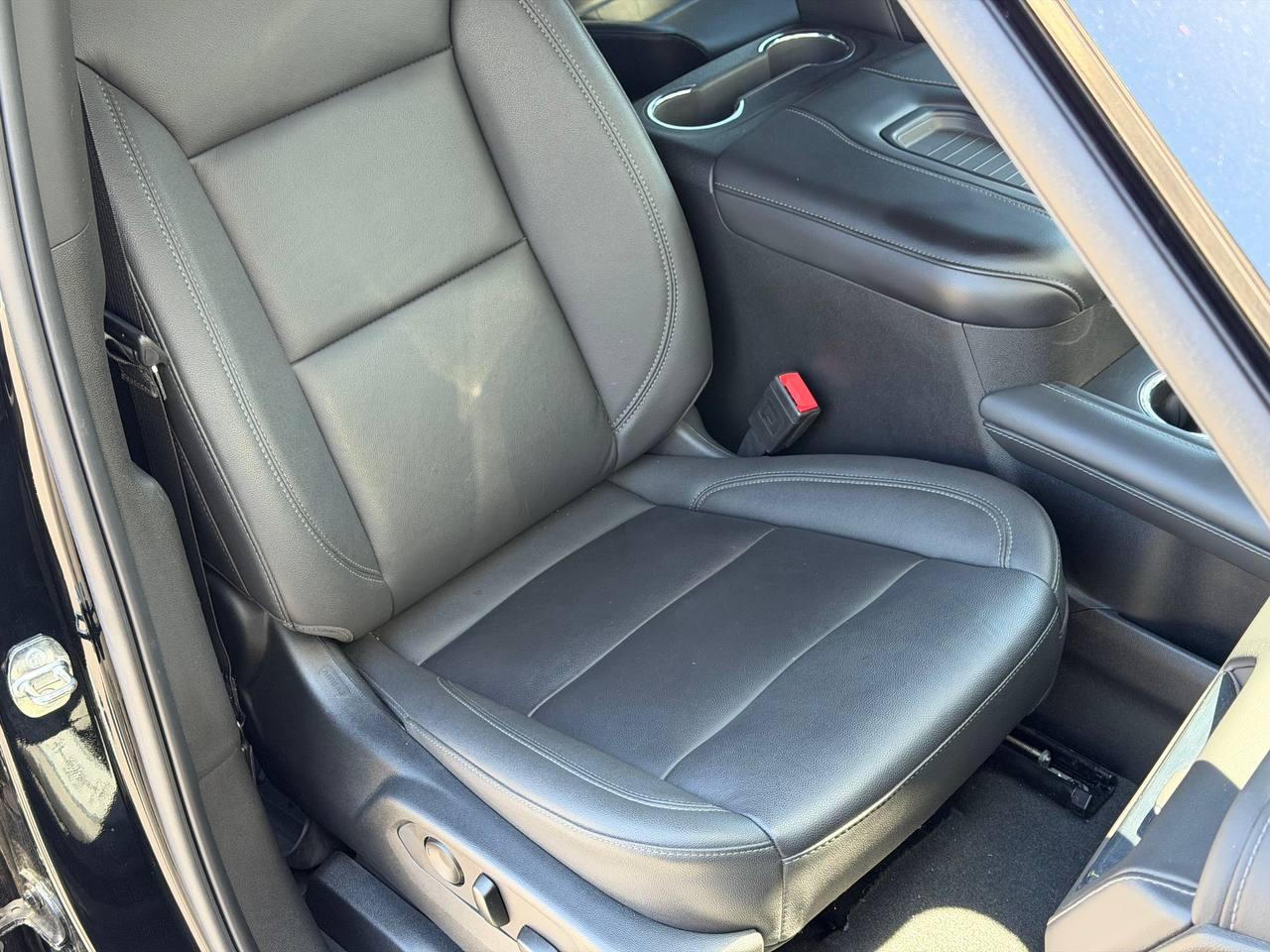Chevrolet Suburban LT 4WD 2023