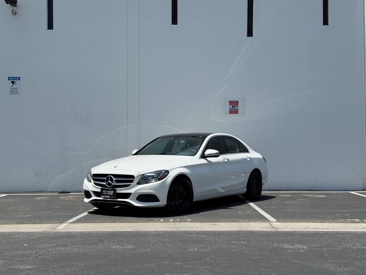 2018 Mercedes-Benz C-Class C300's photo