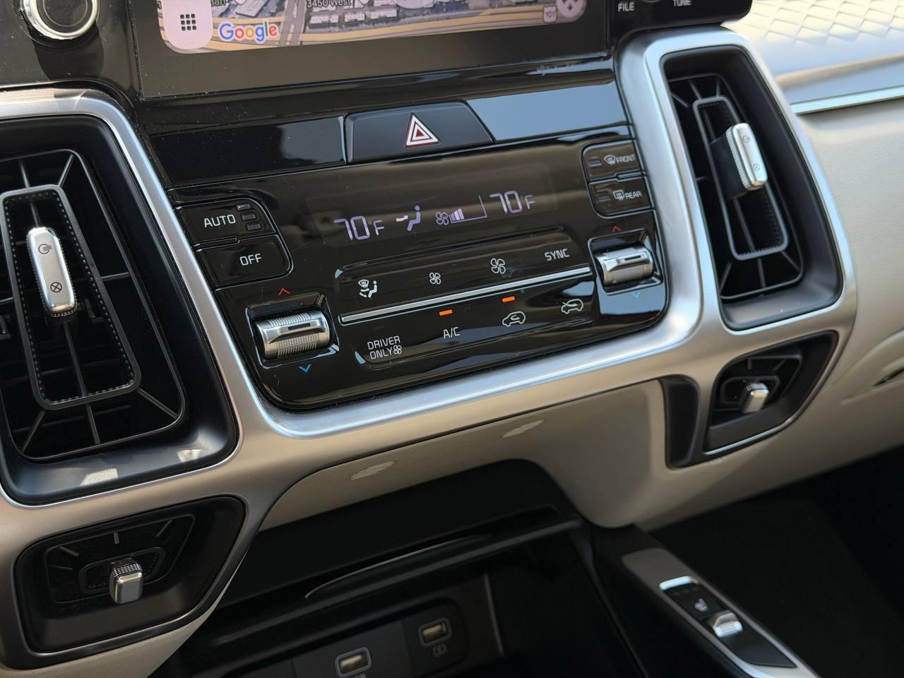 Kia Sorento Hybrid S 2021