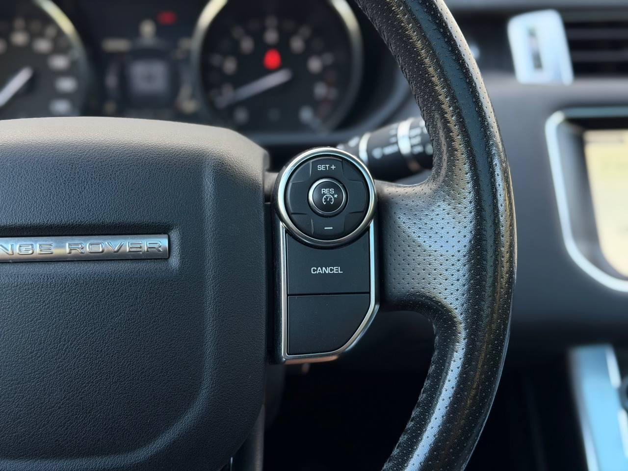 Land Rover Range Rover Sport  2017
