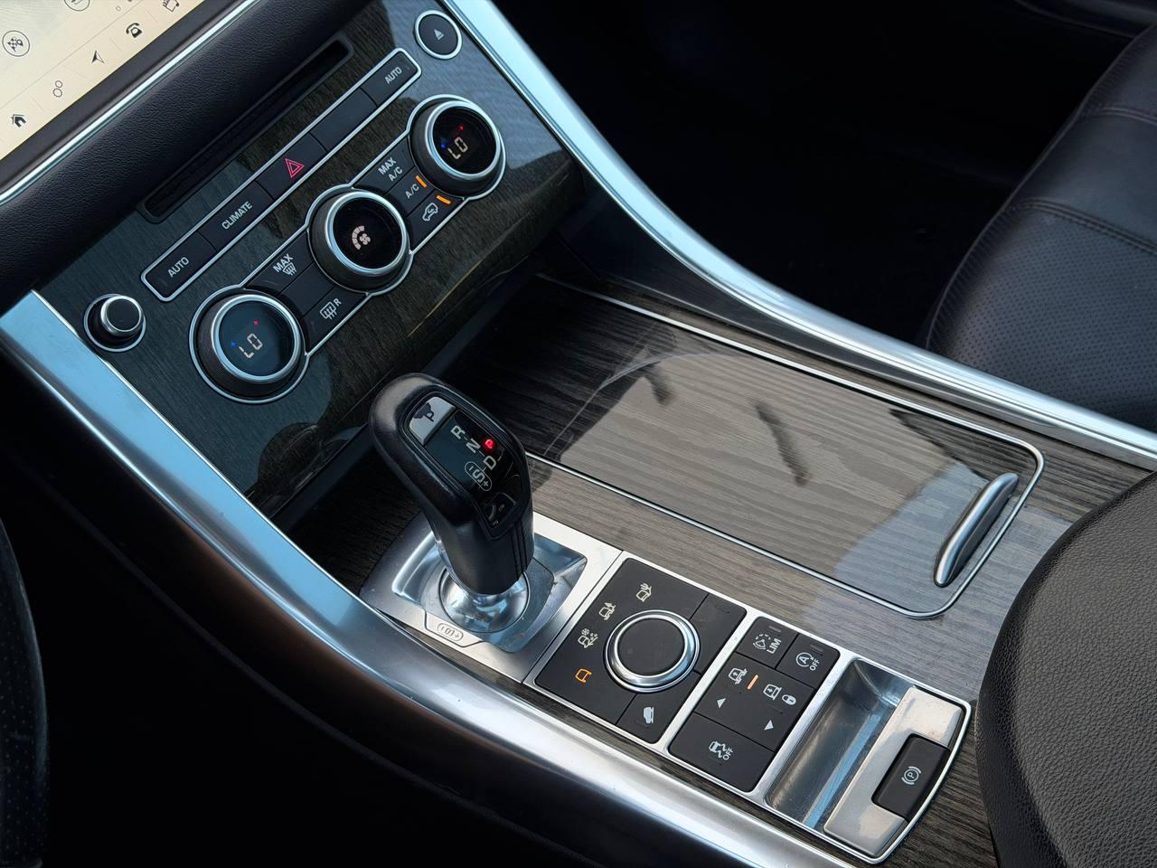 Land Rover Range Rover Sport  2017