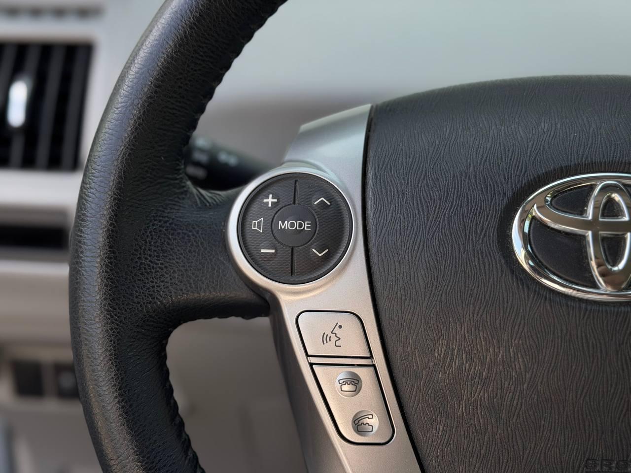 Toyota Prius V Three 2015