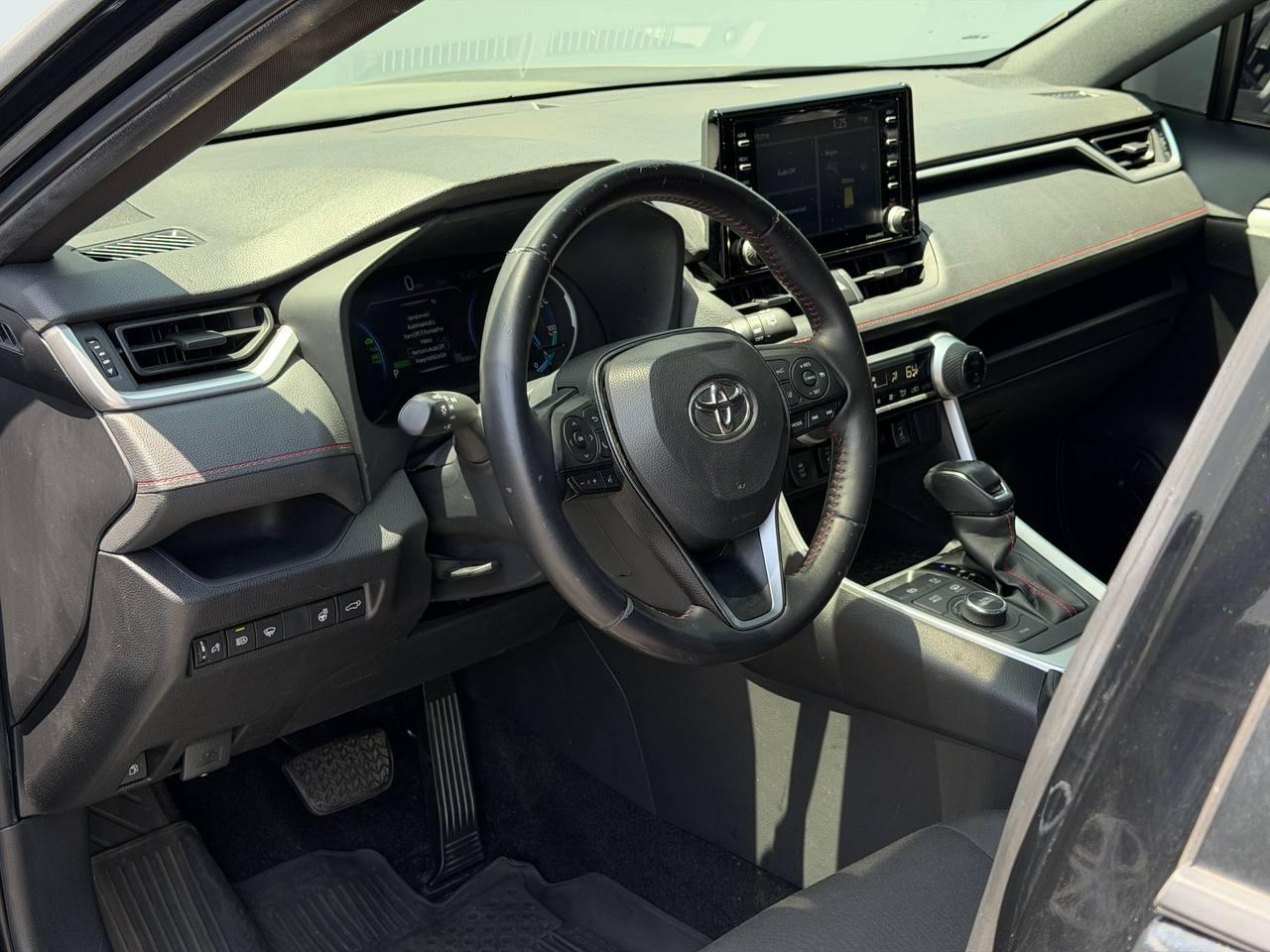 Toyota RAV4 Prime SE 2021