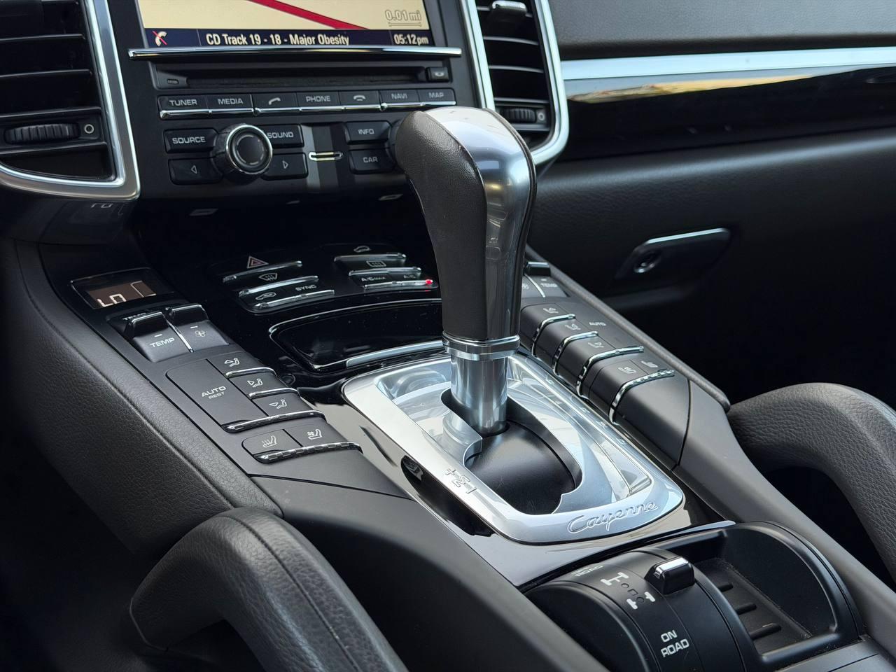 Porsche Cayenne  2016