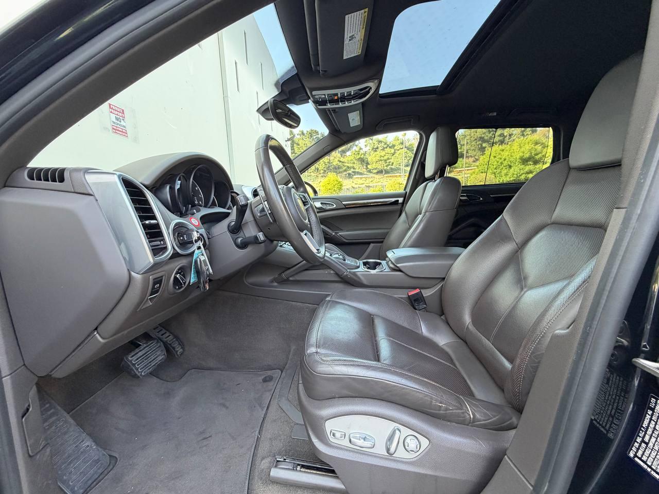 Porsche Cayenne  2016