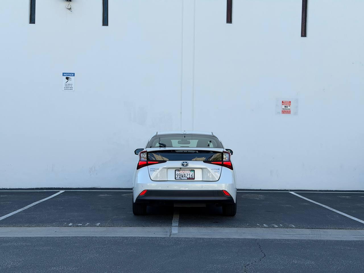 Toyota Prius XLE AWD-e 2019