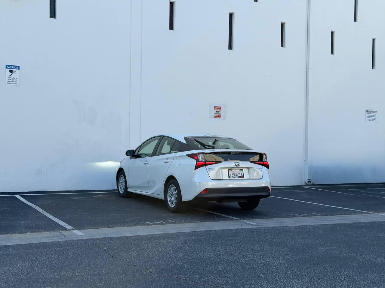 Toyota Prius XLE AWD-e 2019