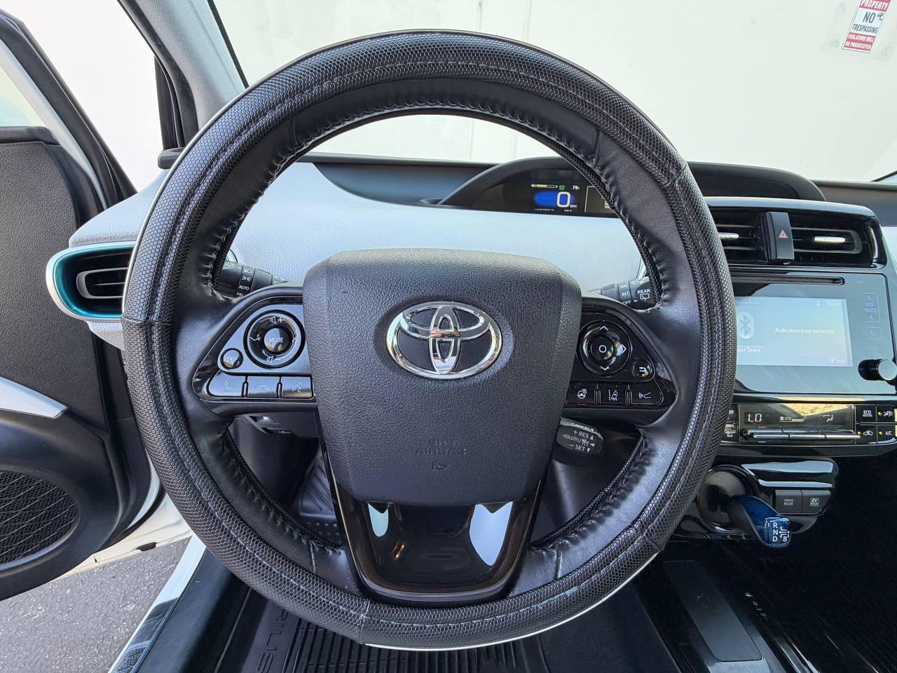 Toyota Prius XLE AWD-e 2019