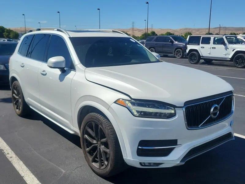 Volvo XC90 T5 Momentum 2018