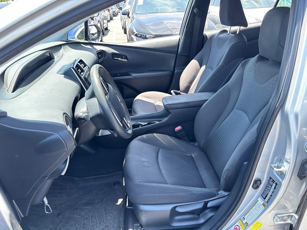 Toyota Prius Two 2018