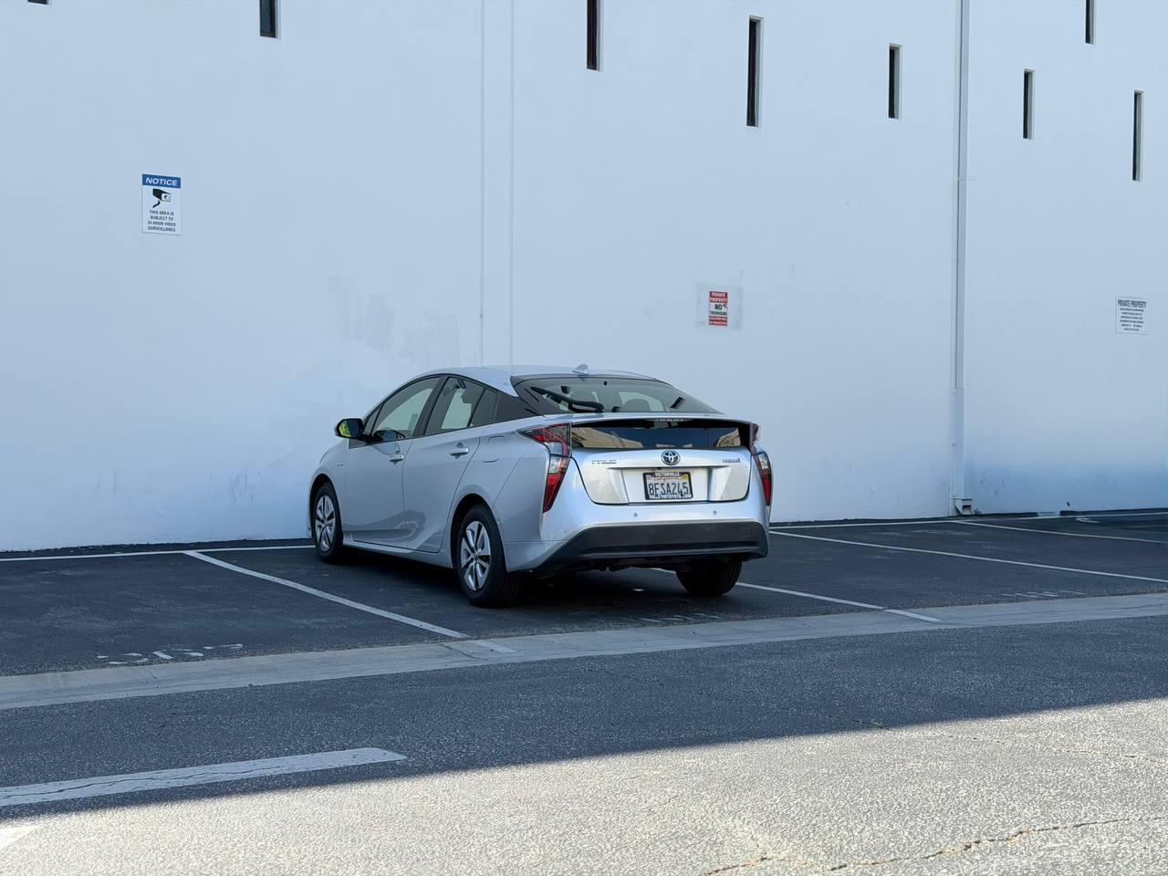 Toyota Prius Two 2018
