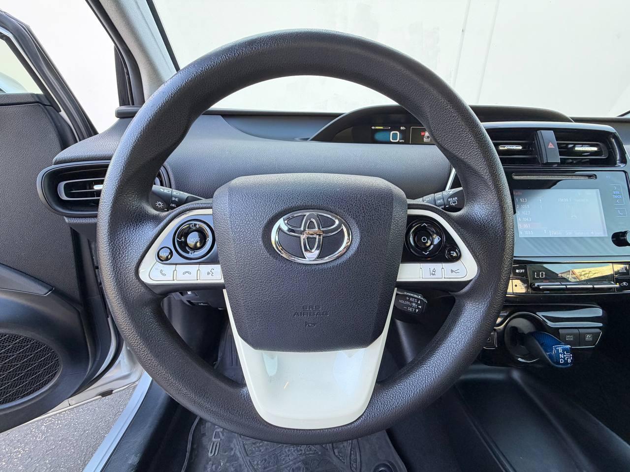 Toyota Prius Two 2018