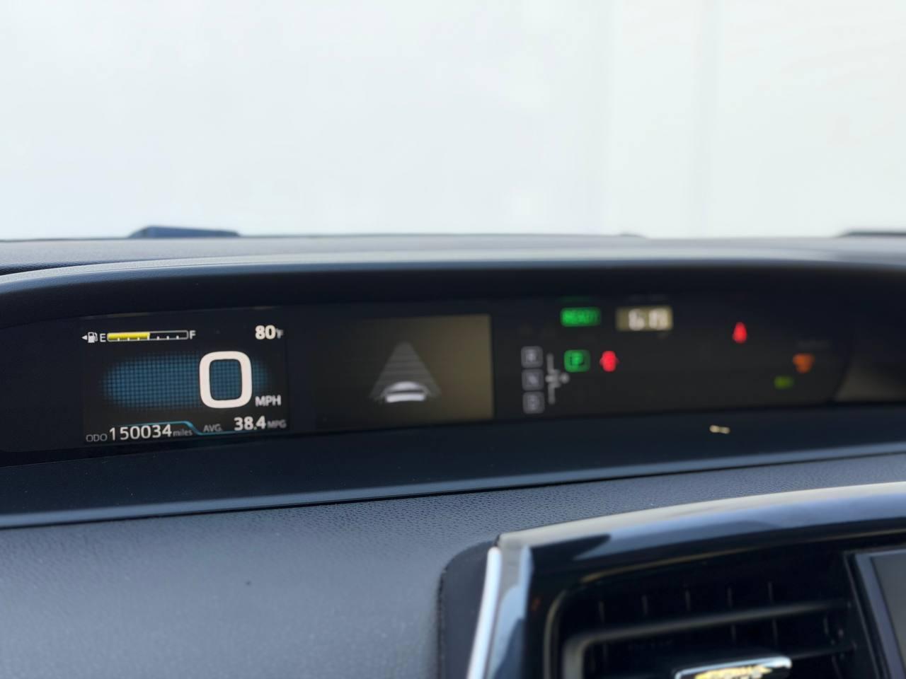 Toyota Prius Two 2018