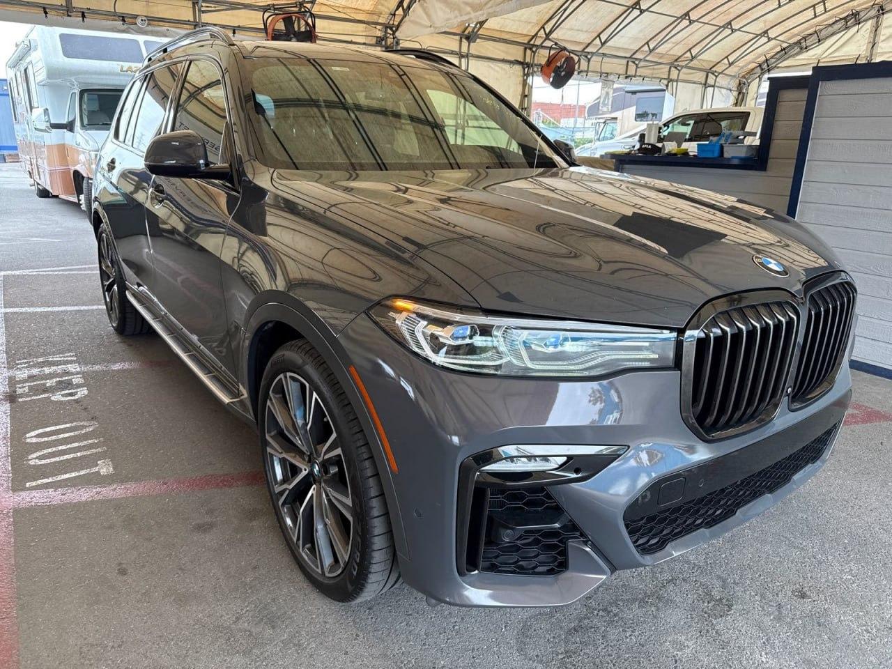 BMW X7 xDrive40i 2021
