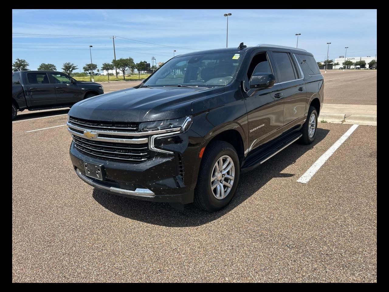 2023 Chevrolet Suburban LT 2WD