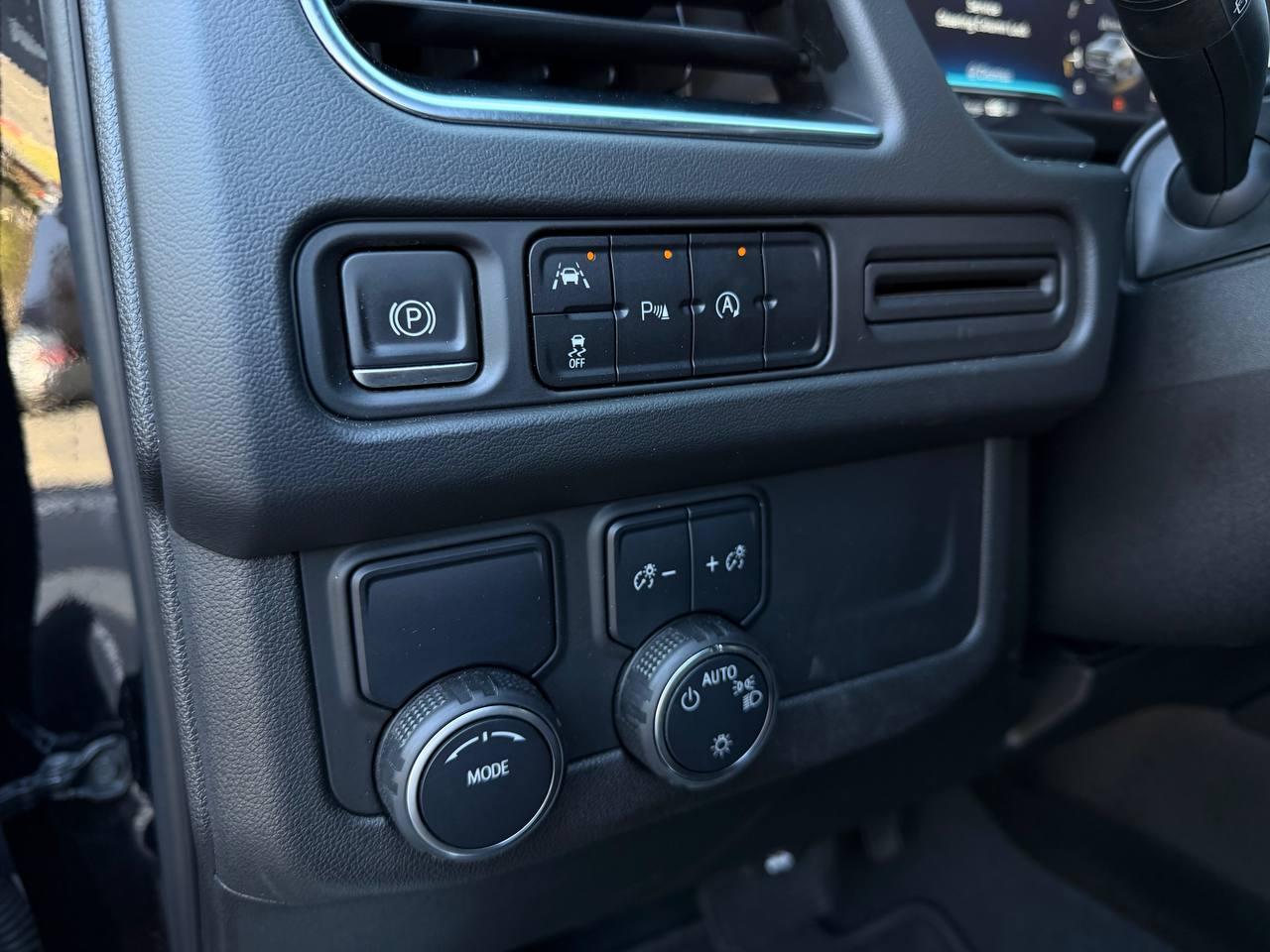 Chevrolet Suburban LT 2WD 2023