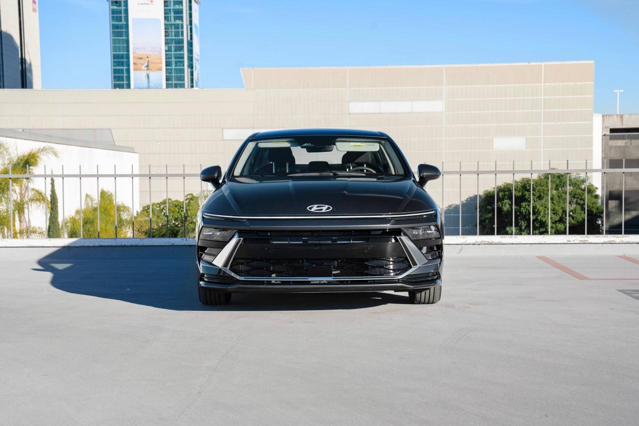 Hyundai Sonata SEL 2024