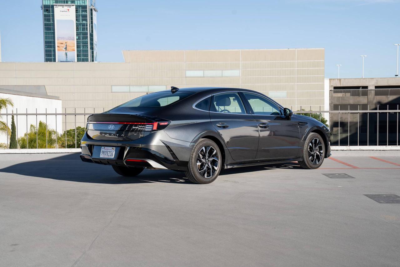 Hyundai Sonata SEL 2024