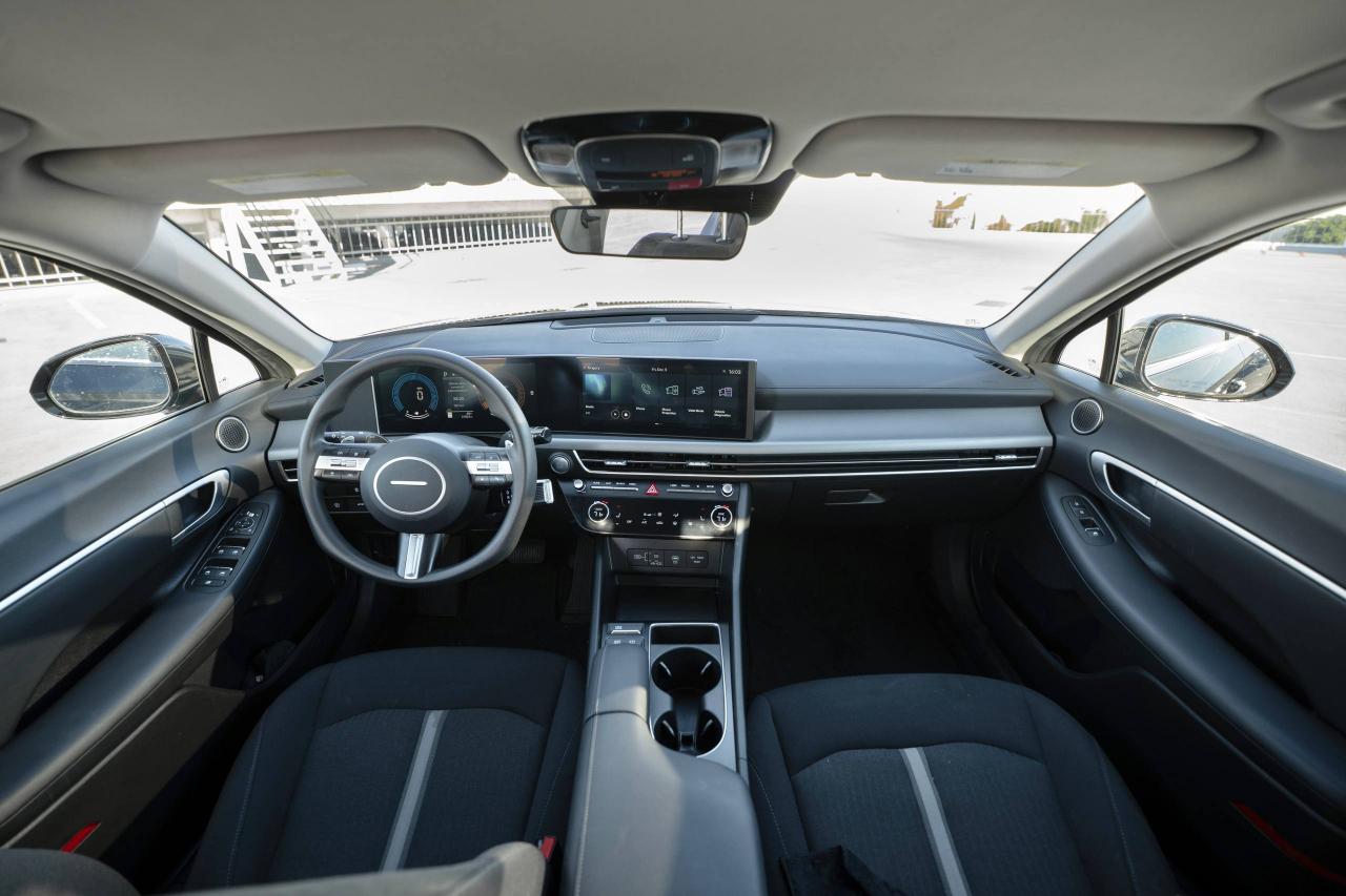 Hyundai Sonata SEL 2024