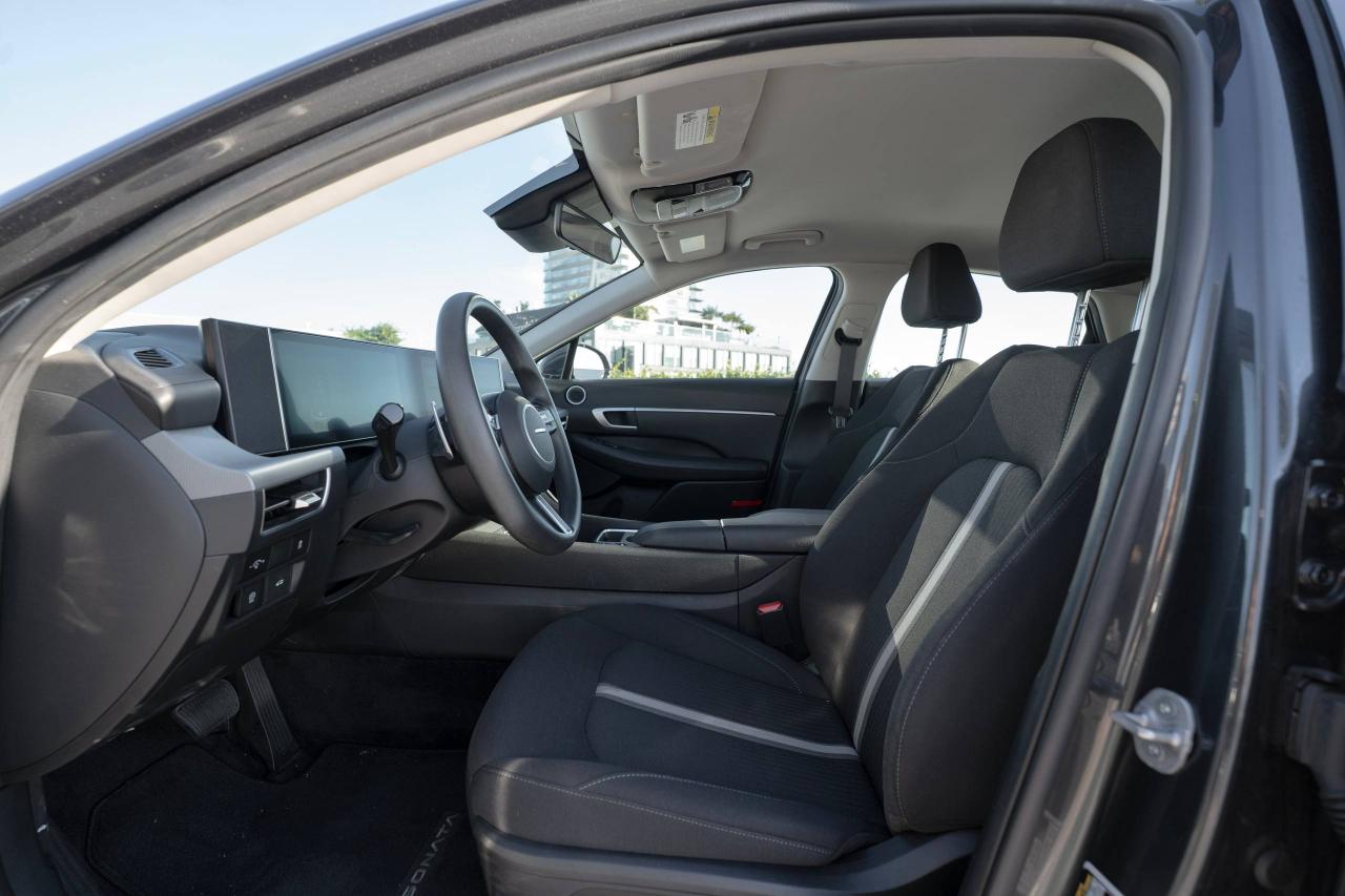 Hyundai Sonata SEL 2024