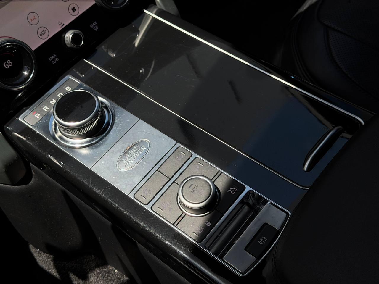 Land Rover Range Rover HSE 2018