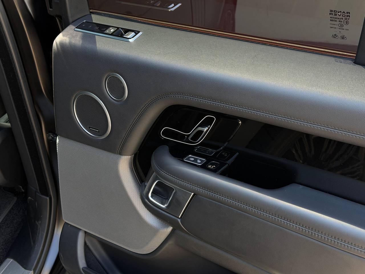 Land Rover Range Rover HSE 2018