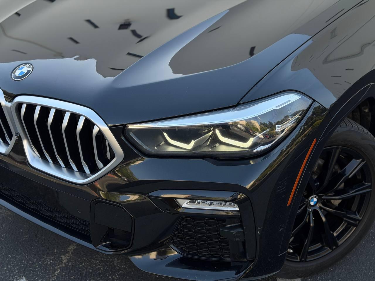 BMW X6  2021