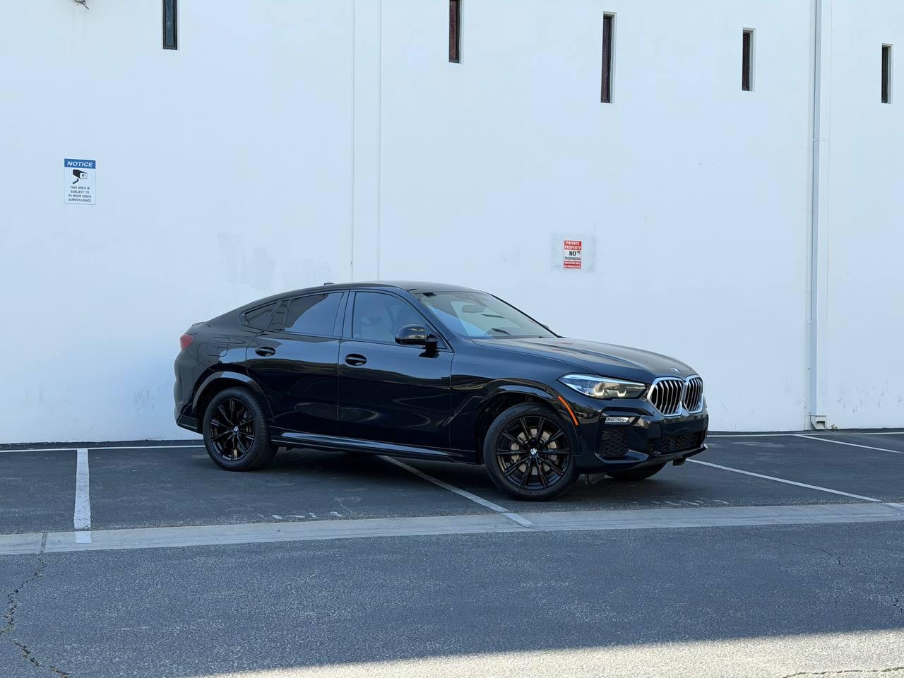 BMW X6  2021